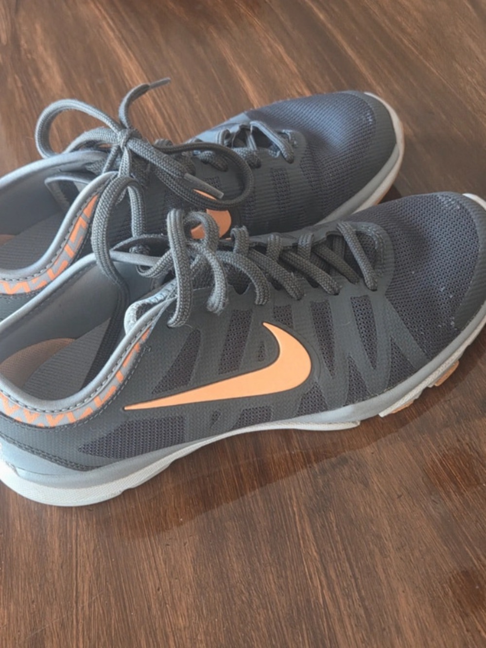 Nike Women's Gray Mesh Training Sneakers with Peach Swoosh